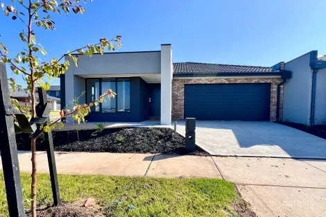62 Slavko Dr, Fraser Rise, VIC 3336