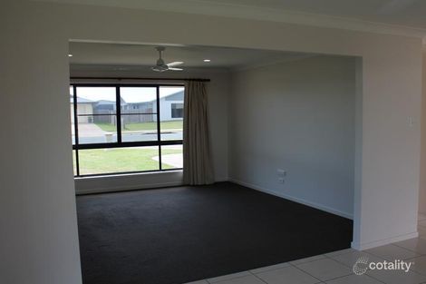 Property photo of 17 Stone Drive Bucasia QLD 4750