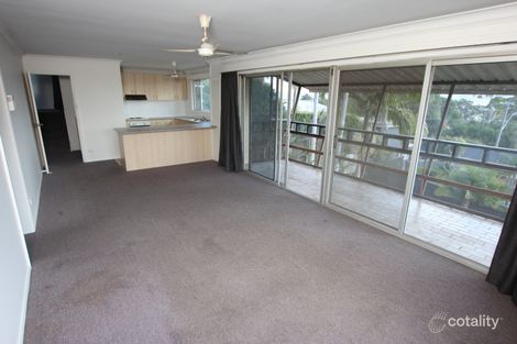Property photo of 18 Marilyn Parade Green Point NSW 2251