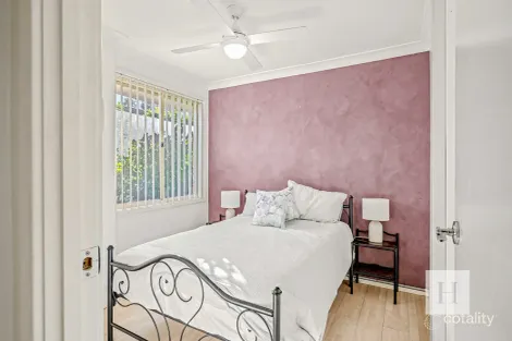 Property photo of 11 Telopea Close Lake Haven NSW 2263