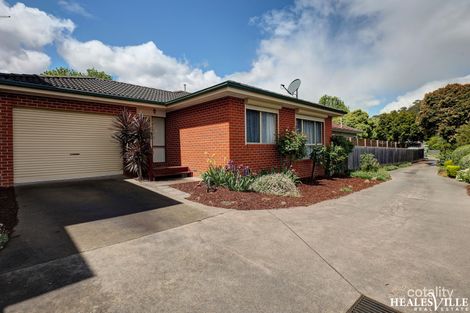 Property photo of 2/7 Elamo Road Healesville VIC 3777