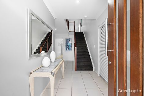 Property photo of 18 Ziggys Drive Thornlands QLD 4164