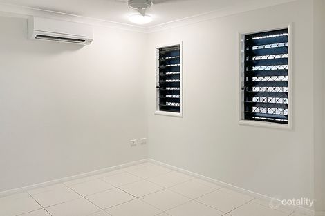 Property photo of 2/18 Intelligence Street Oonoonba QLD 4811