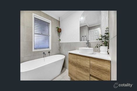 Property photo of 15 Treeline Circuit Upper Coomera QLD 4209
