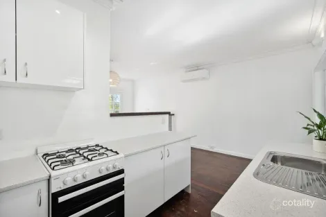 Property photo of 13 Kalara Road Koongamia WA 6056