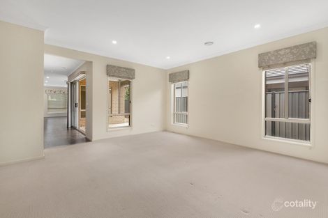 Property photo of 15 Beaurepaire Drive Point Cook VIC 3030