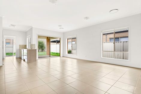 Property photo of 25 Ashford Drive Pakenham VIC 3810