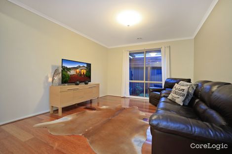 Property photo of 8 Cider Link Pakenham VIC 3810