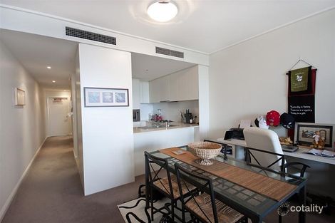 Property photo of 484/4 The Crescent Wentworth Point NSW 2127