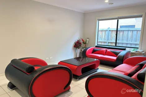 Property photo of 24 Fenway Boulevard Clyde North VIC 3978