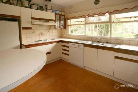 Property photo of 38 Tarella Drive Mount Waverley VIC 3149