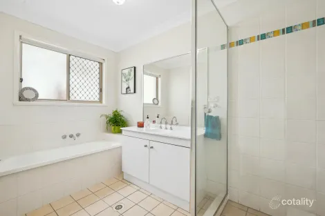 Property photo of 12 Greenwood Close Moggill QLD 4070