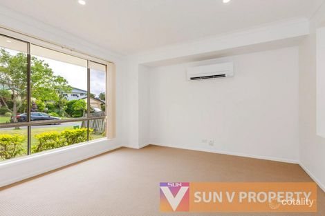 Property photo of 18 Oakvale Street Underwood QLD 4119