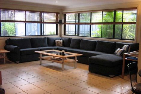 Property photo of 11 Peppercorn Crescent Fletcher NSW 2287
