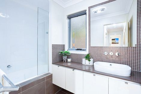 Property photo of 35 Paradise Drive Coomera QLD 4209