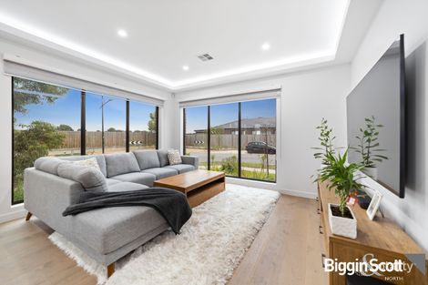 Property photo of 27 Turion Drive Mickleham VIC 3064