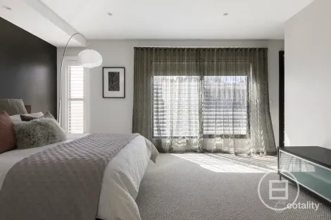 Property photo of 1 Crichton Avenue Port Melbourne VIC 3207