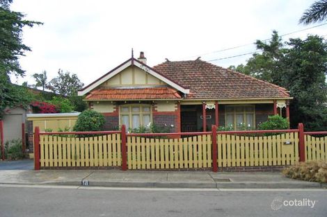 18 Batemans Rd, Gladesville, NSW 2111