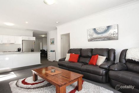 Property photo of 5/111 McAuley Parade Pacific Pines QLD 4211