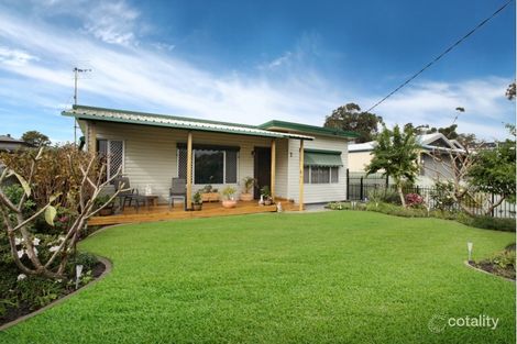 7 Kerry Cres, Berkeley Vale, NSW 2261