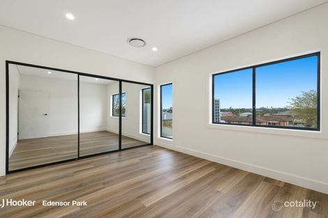 Property photo of 18 Lang Street Smithfield NSW 2164