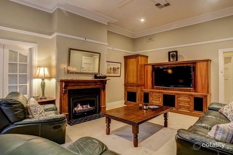 Property photo of 19 Viewway Nedlands WA 6009