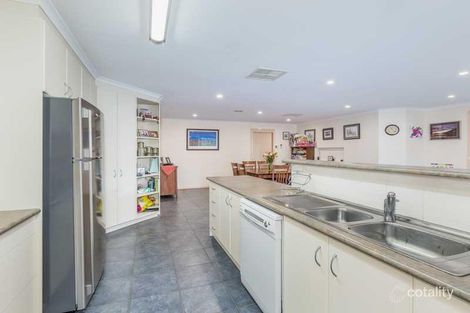 Property photo of 13 Ironbark Circuit Jerrabomberra NSW 2619