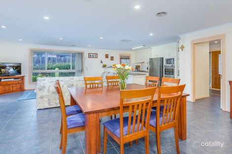 Property photo of 13 Ironbark Circuit Jerrabomberra NSW 2619
