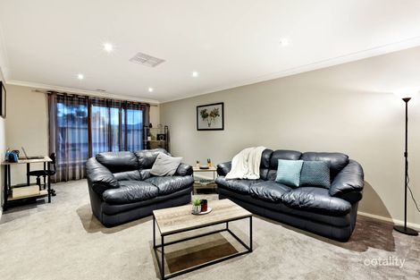 Property photo of 18 Sunlander Way Doreen VIC 3754
