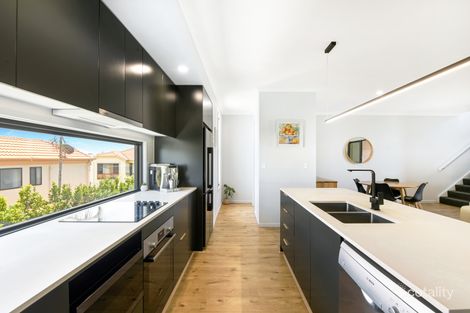 6/78 Pohlman St, Southport, QLD 4215