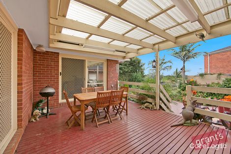 Property photo of 6 Heard Close Berwick VIC 3806