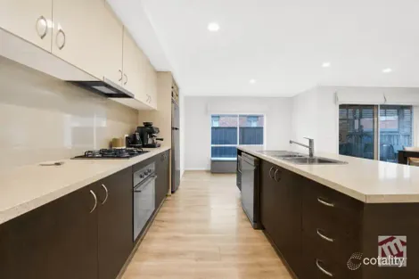 Property photo of 13 Barwick Gardens Point Cook VIC 3030