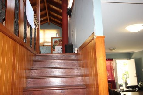 Property photo of 34 Tedder Avenue Main Beach QLD 4217