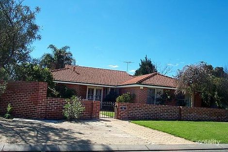 7 Penshurst St, Marangaroo, WA 6064