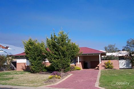 Property photo of 8 Wanui Street Quindalup WA 6281