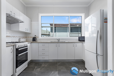 Property photo of 14 The Crescent Wallsend NSW 2287