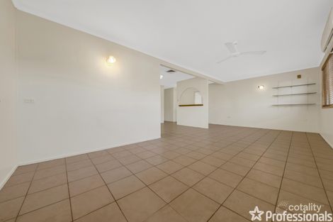 Property photo of 10 Sandpiper Avenue New Auckland QLD 4680