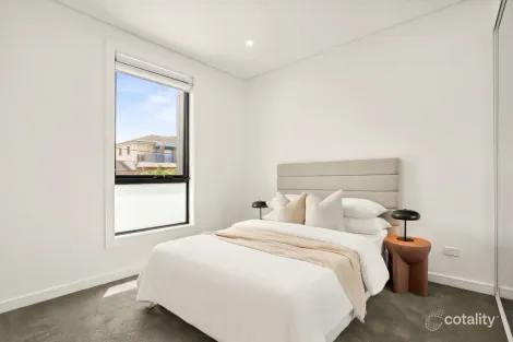 Property photo of 4A Junee Crescent Kingsgrove NSW 2208