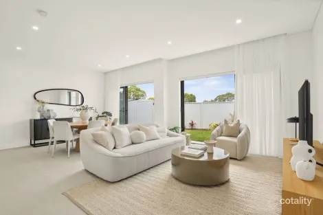 Property photo of 4A Junee Crescent Kingsgrove NSW 2208