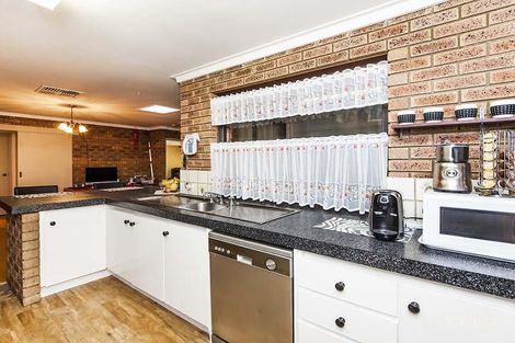 Property photo of 3 Tallong Court Greenfields WA 6210