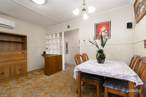 Property photo of 46 Farrant Street Stafford Heights QLD 4053