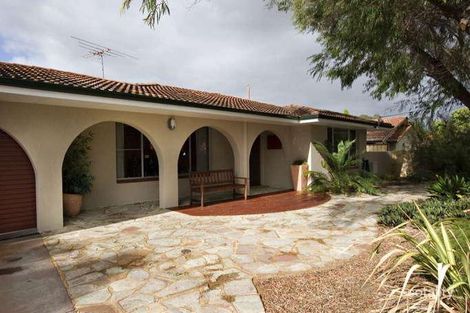 6 Wolseley Rd, Morley, WA 6062