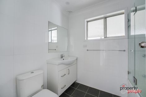 Property photo of 24 First Avenue Macquarie Fields NSW 2564