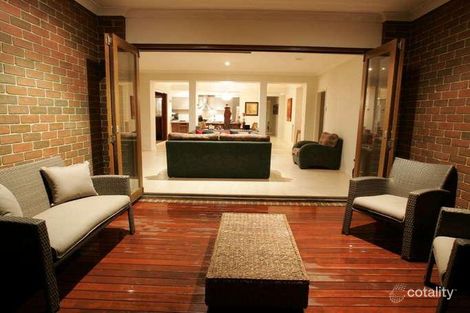Property photo of 71 Livingstone Boulevard Pakenham VIC 3810