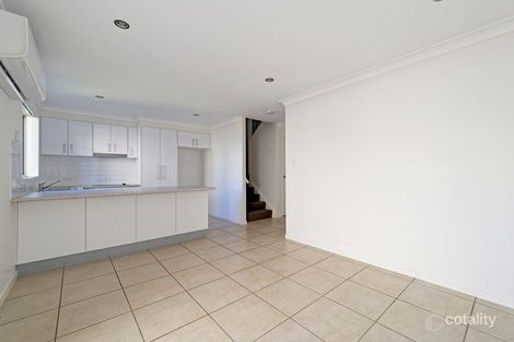 Property photo of 1/11 Montree Circuit Kallangur QLD 4503