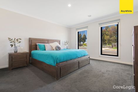 Property photo of 2 Burswood Circuit Harkness VIC 3337