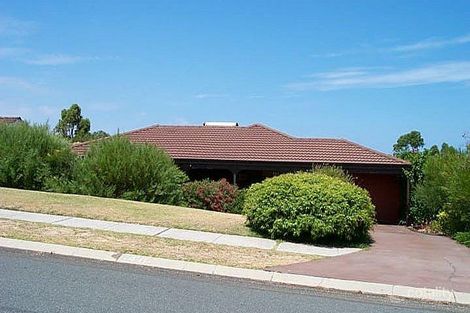 48 The Crest, Woodvale, WA 6026