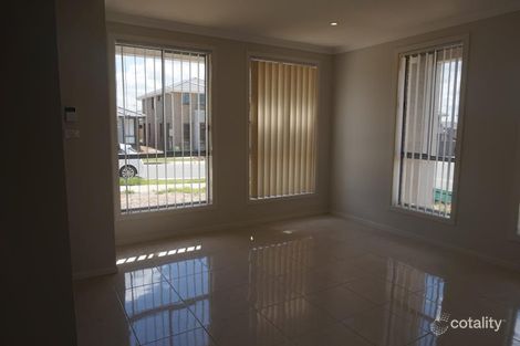 Property photo of 34 Dardanelles Road Edmondson Park NSW 2174