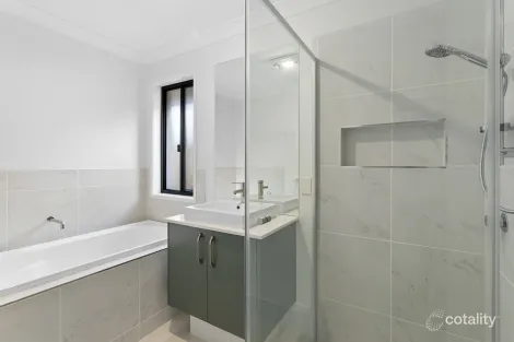 Property photo of 30 Aria Boulevard Narangba QLD 4504