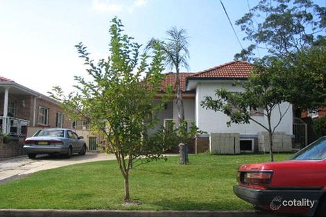 Property photo of 4 Linton Avenue Revesby NSW 2212